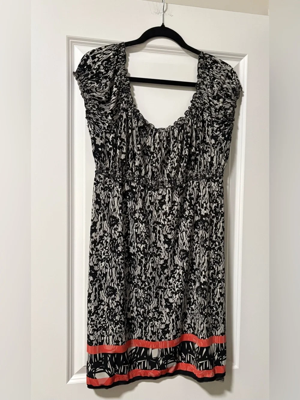 Max Edition Black & White Midi Dress with Coral Hem Trim